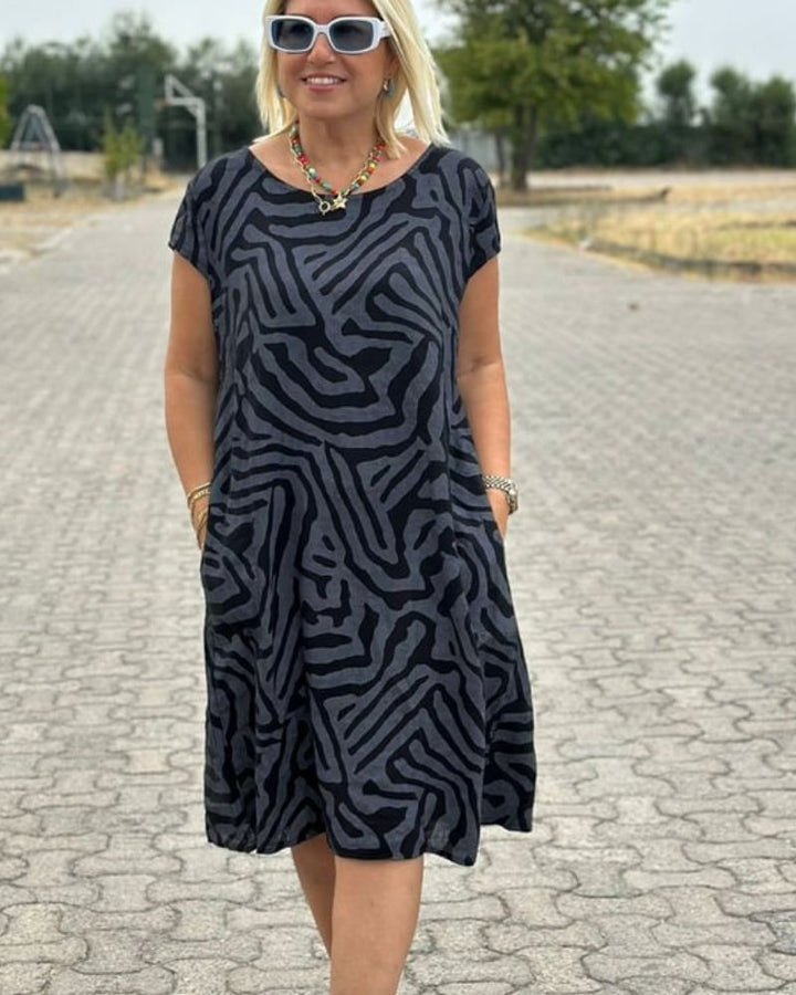 Christina™ | Zomerjurk met Ronde Hals en Elegante Print