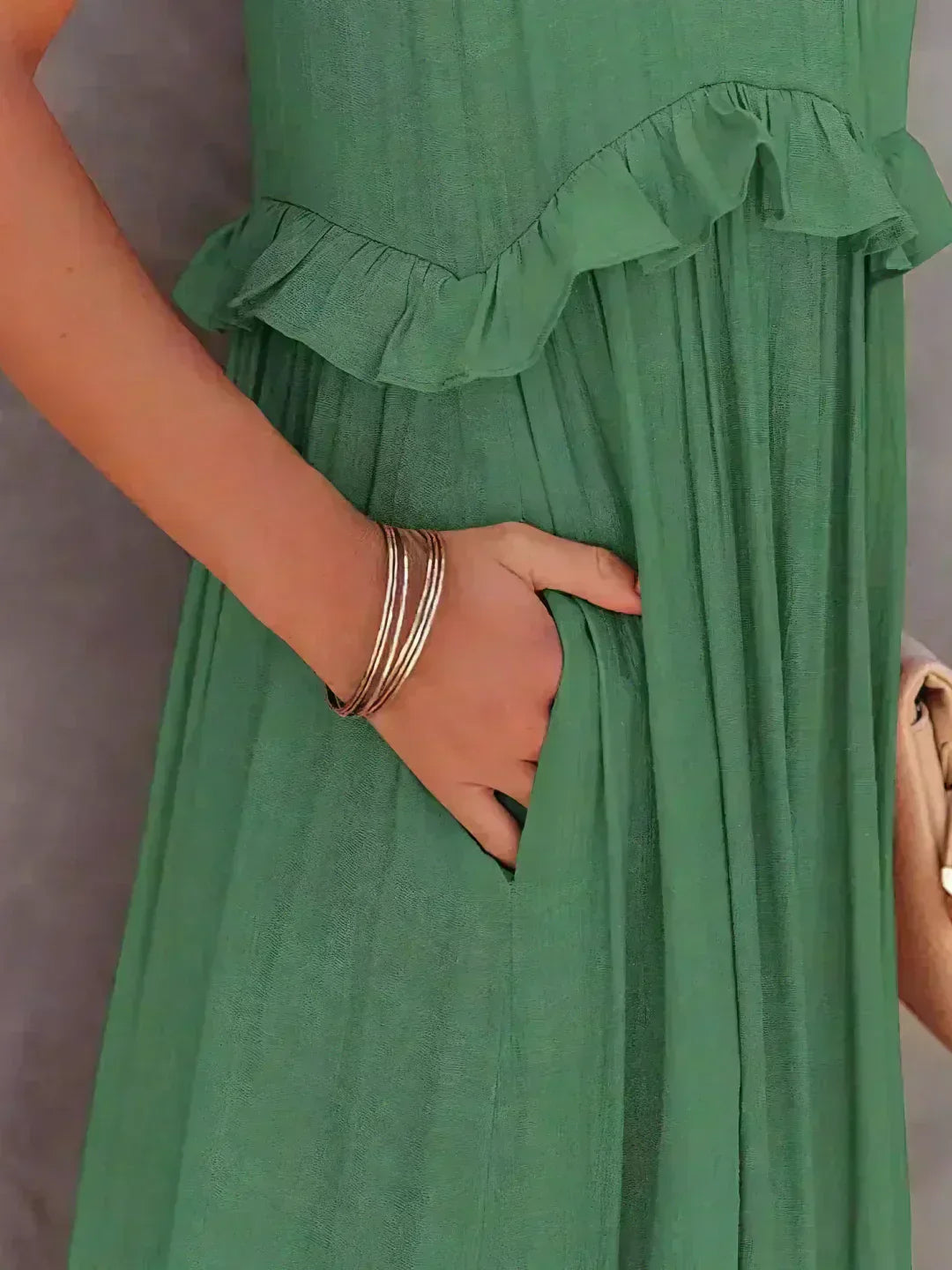Courtney™ | Elegante Mouwloze Jurk met Ruffles
