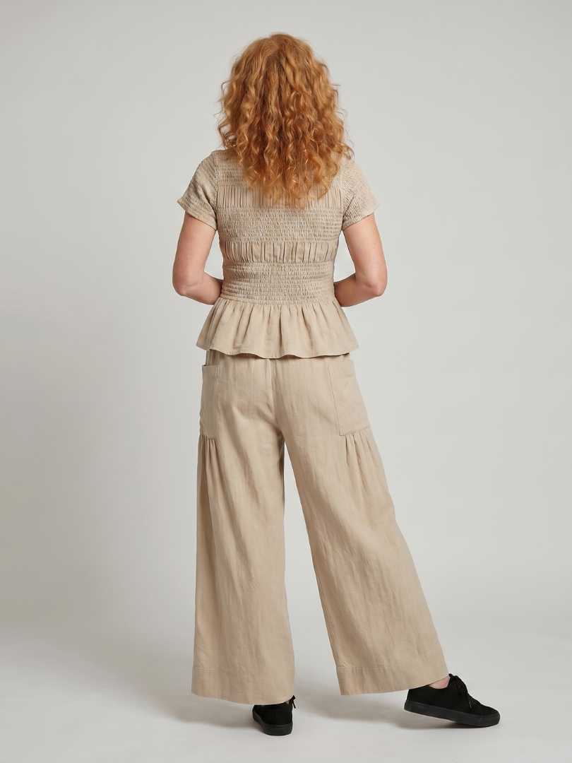 Eirenne | Peplum Detail Gerimpelde Top En Wijde Broek Set