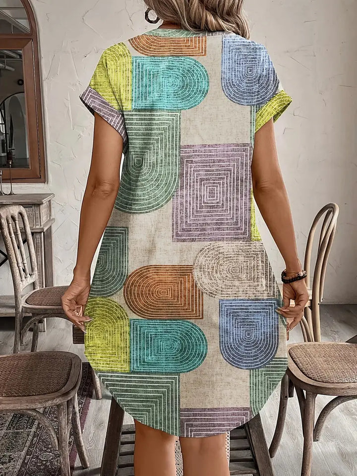 Prism | Dames Mini Jurk met Geometrische Print en Knopen V-Hals