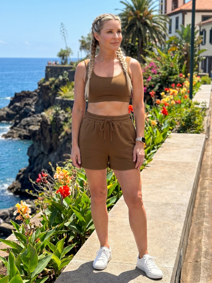 Lysem | Mouwloze Scoop Neck Crop Top en Shorts Set
