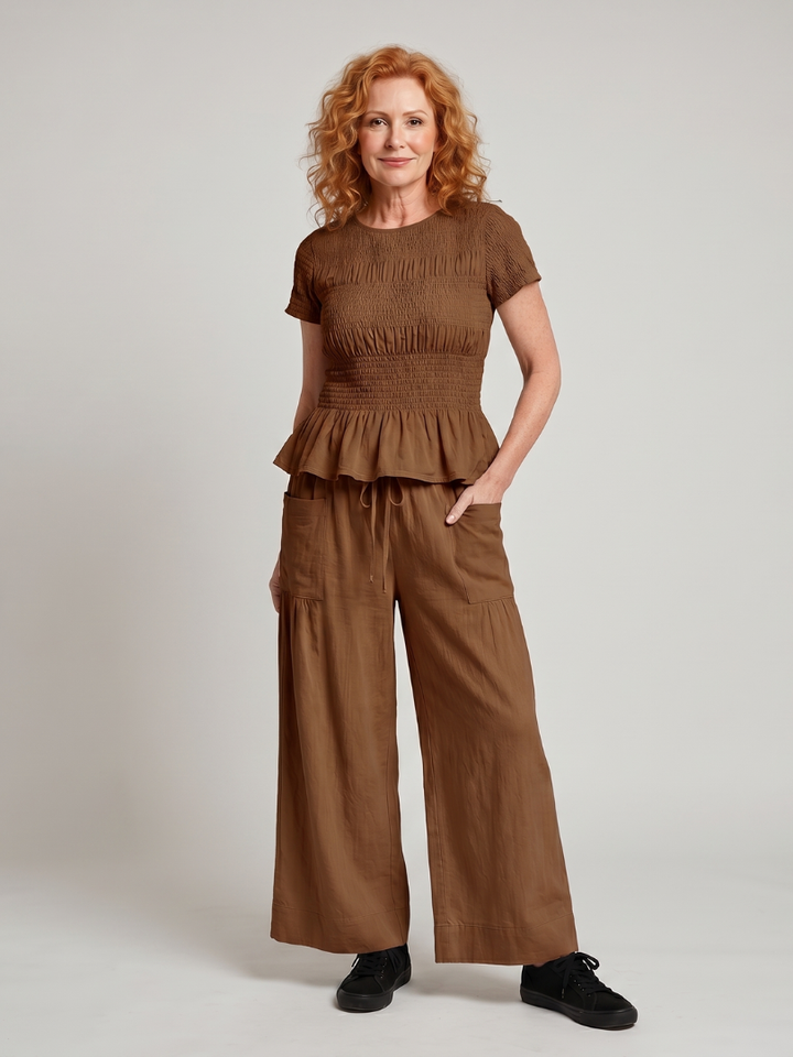 Eirenne | Peplum Detail Gerimpelde Top En Wijde Broek Set
