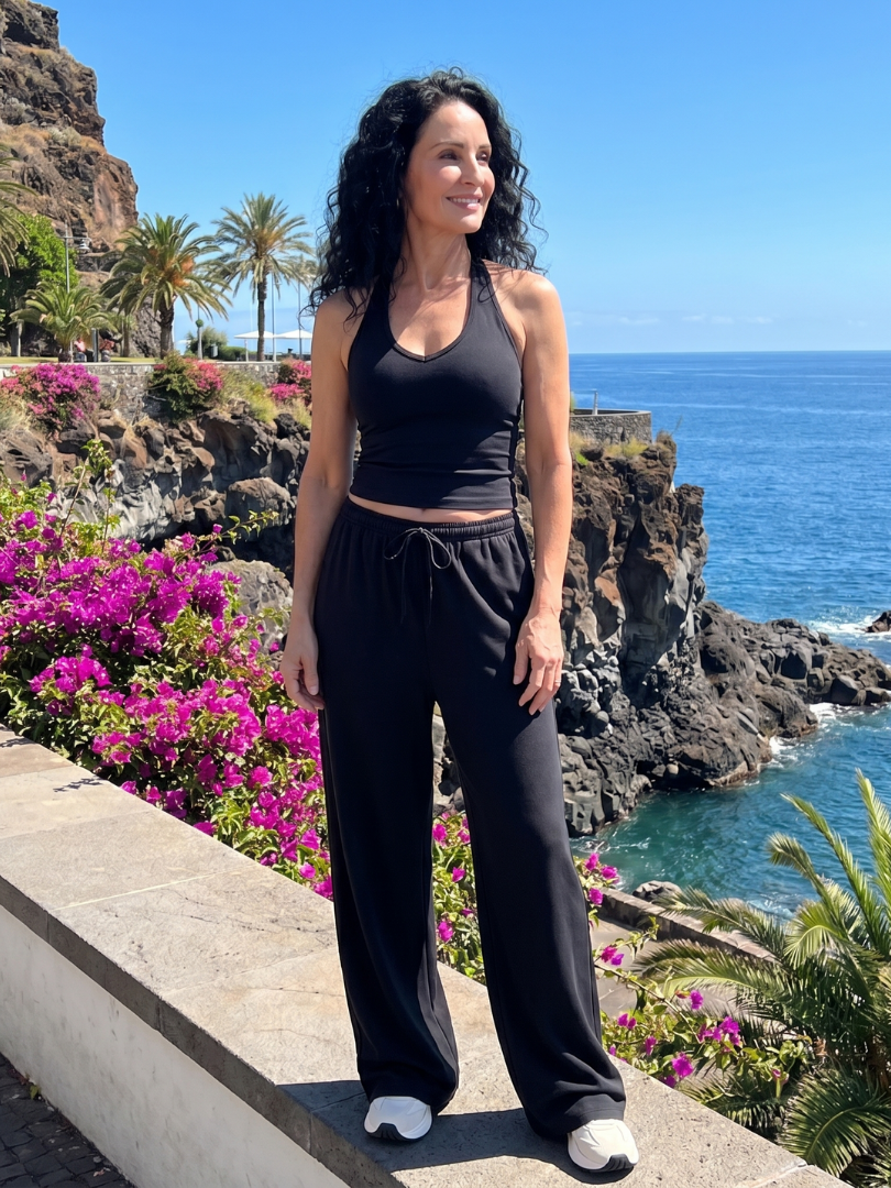 Helena | Mouwloze Top met Ronde Hals en Brede Pantalon Set
