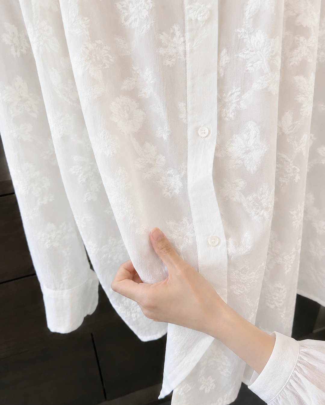 Anneliese™ | Bloemige Effen Kleur Shirt met Verlaagde Schouders