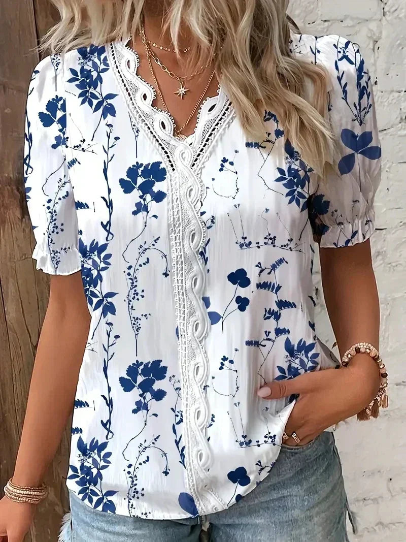 Joann™ | Bloemenkant V-Hals Blouse