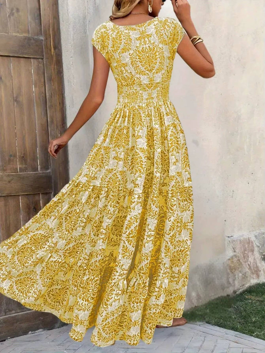 Sienna | Dames Smocked Boho Print Tiered Maxi Jurk