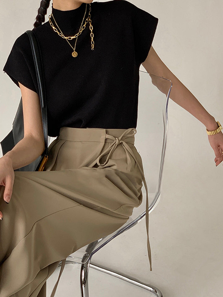 Noira | Dames Mock Neck Mouwloze Top Met Gevoerde Schouders