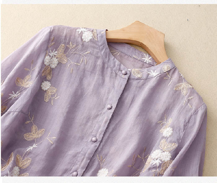 Kourtney™ | Chic Blouse met Bloemaccenten