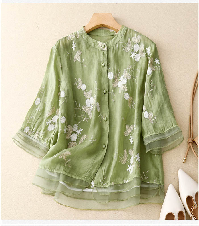 Kourtney™ | Chic Blouse met Bloemaccenten